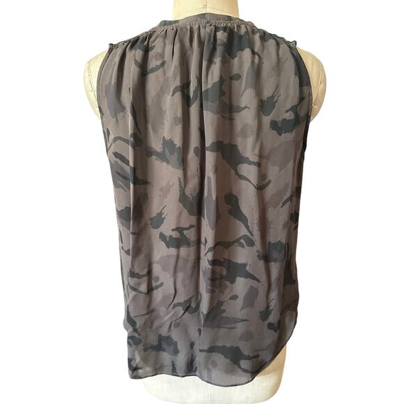 L'AGENCE Silk Camo Ruffle Neck Blouse Tank Size Small - Picture 4 of 9